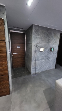 Exclusive! Luxurious Penthouse with Patio For Sale In Achrafieh, Carré D'or — 21