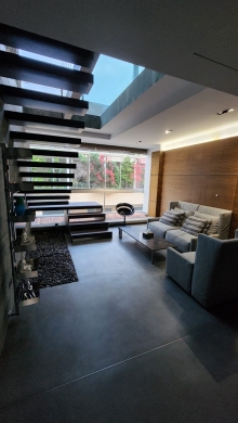 Exclusive! Luxurious Penthouse with Patio For Sale In Achrafieh, Carré D'or — 23