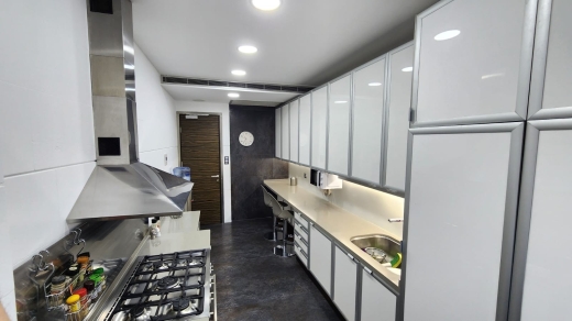 Exclusive! Luxurious Penthouse with Patio For Sale In Achrafieh, Carré D'or — 8