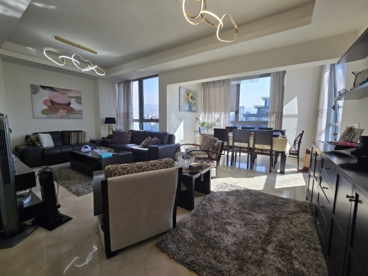 2-Bedroom Apartment with City View For Sale in Achrafieh, near Adlieh