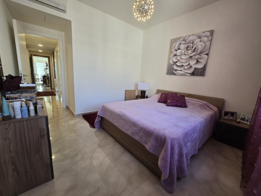 2-Bedroom Apartment with City View For Sale in Achrafieh, near Adlieh — 12