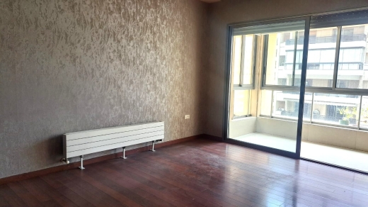 Spacious & Beautifully Designed Apartment For Sale in Tallet Al Khayat — 10