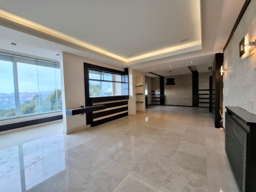 Lovely Duplex With Terrace & Mountain View For Sale in New Shayle