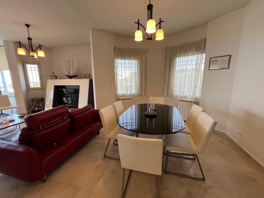 Charming Villa For Sale In The Heart Of Aamchit — 14