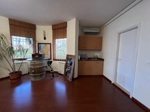 Charming Villa For Sale In The Heart Of Aamchit — 23