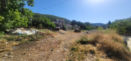Land For Sale in A Prime Location In Achkout