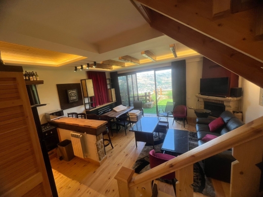 High-End Furnished Chalet With Garden For Rent in Fakra