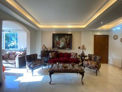 Furnished Apartment For Sale in Qornet El Hamra