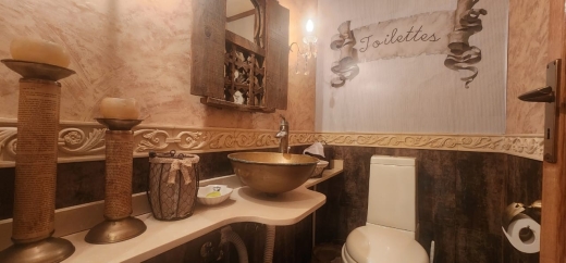 Spacious Apartment For Sale in Mar Takla Square — 6