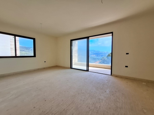 Apartment With Mountain View For Sale In New Shayle