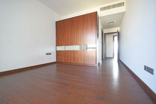 Luxurious & High-End Apartment with Sea view For Sale in Rawche, Ras Beirut — 8