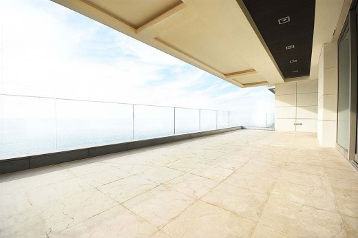 Luxurious & High-End Apartment with Sea view For Sale in Rawche, Ras Beirut — 2