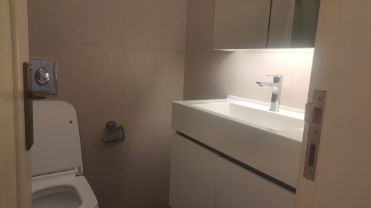 Furnished 3-Bedroom Apartment For Rent in Ain Al Mraiseh, Ras Beirut — 8