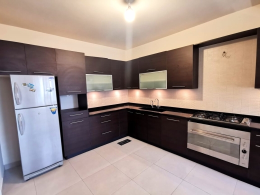 Unfurnished 3-Bedroom Apartment for Sale In Ras El Nabeh, Beirut — 4