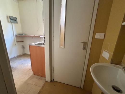 300 SQM Office For Rent in Badaro — 13