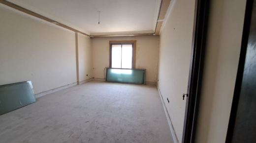 Spacious & High-End Apartment For Sale in Ramlet El Bayda — 4