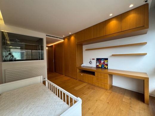 Fully Furnished High-End Finishing Apartment For Rent in Beit Meri — 10