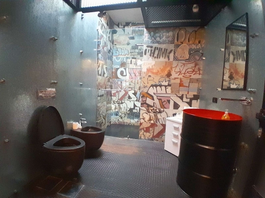 Stunning 300 SQM Ready to Move-In Office For Sale in Achrafieh — 7