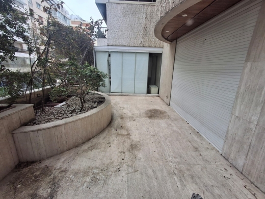 Furnished 4-Bedroom Apartment For Rent in Achrafieh, Nazareth — 12