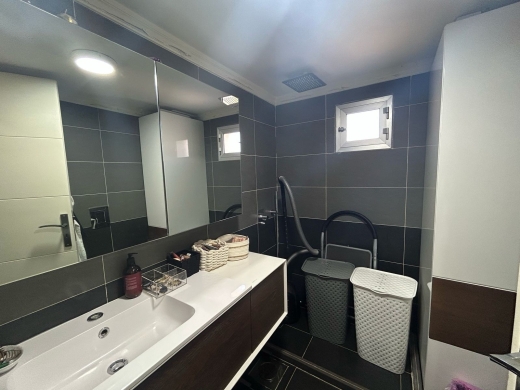 Spacious Duplex For Sale in Blat, Jbeil With A Beautiful View — 10