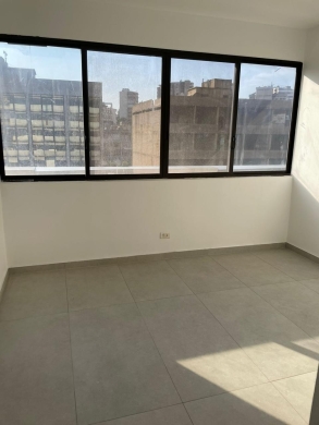 135 SQM Office For Sale in Sin El Fil — 2