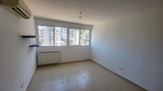 Spacious Apartment For Sale in Haret Sakher — 3