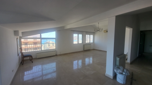 Spacious Apartment For Sale in Haret Sakher