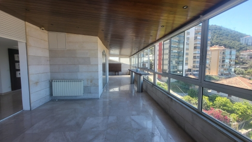 Spacious Apartment For Sale in Haret Sakher — 10