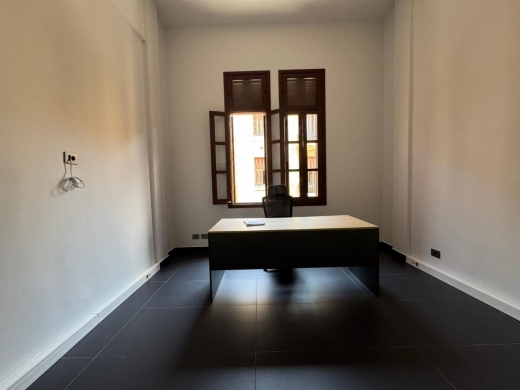 Fully Furnished And Decorated Office For Rent in Downtown