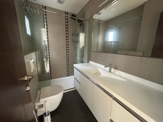 Renovated 3-Bedroom Apartment For Sale in Tallet Al Khayat, Ras Beirut — 9