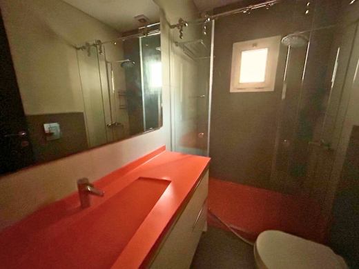 Renovated 3-Bedroom Apartment For Sale in Tallet Al Khayat, Ras Beirut — 10