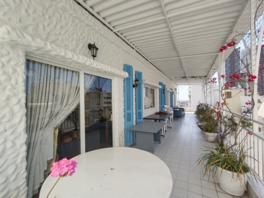 Top-Floor Furnished Apartment For Sale in Achrafieh, Close to Sassine — 4