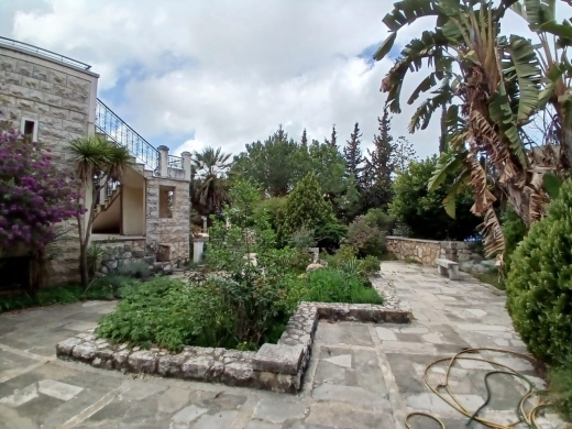 One-Of-A-Kind Villa With Garden For Sale in Qornet El Hamra — 5