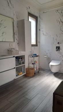 Spacious Luxurious Duplex For Sale in Ramlet El Bayda — 5