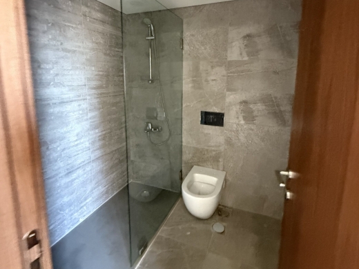 Modern Penthouse with Roof Terrace & Sea View For Sale in Achrafieh, Saydeh — 14