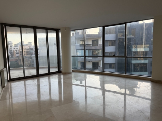 Modern 3-Bedroom Apartment For Sale in Achrafieh, Sodeco — 4