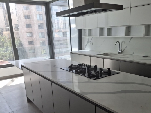Brand New 420 SQM Apartment For Sale in Ain El Mreisseh — 3