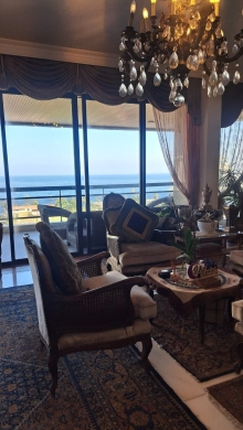 Spacious Apartment With Terrace For Sale in Bliss — 4