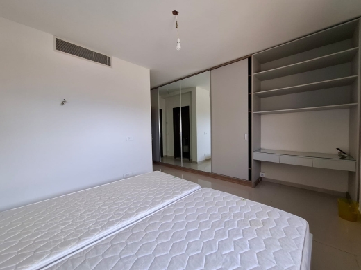 Luxurious Spacious Apartment With Panoramic Sea View For Sale in Tabarja — 11