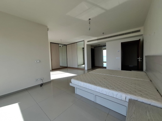 Luxurious Spacious Apartment With Panoramic Sea View For Sale in Tabarja — 8