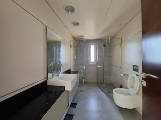 Luxurious Spacious Apartment With Panoramic Sea View For Sale in Tabarja — 16