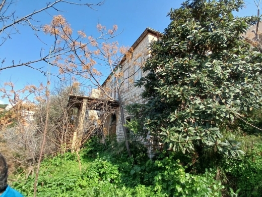 Traditional Old House with Land For Sale in Beit Chabeb — 18