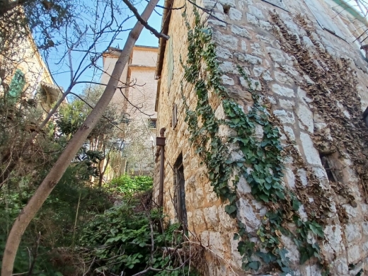 Traditional Old House with Land For Sale in Beit Chabeb — 15
