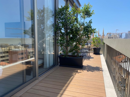 Furnished Modern Triplex with Terrace for Sale in Gemmayzeh — 10
