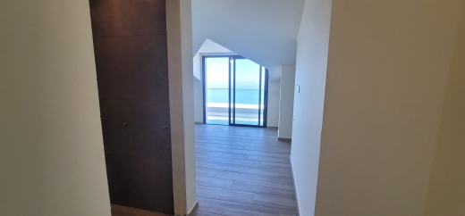 Brand New Spacious Roof Apartment For Sale in Achkout — 4