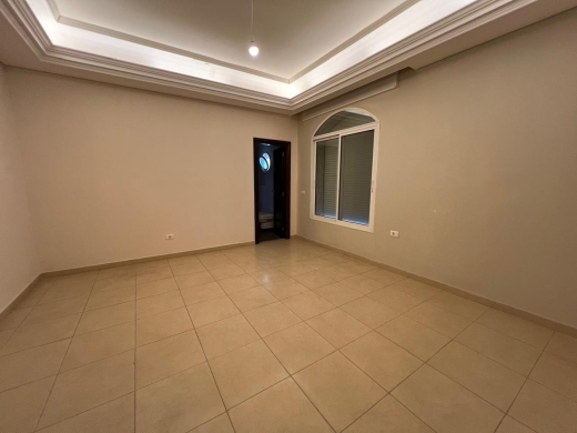 Semi-Furnished Amazing Villa With Pool For Sale in Fatqa — 28