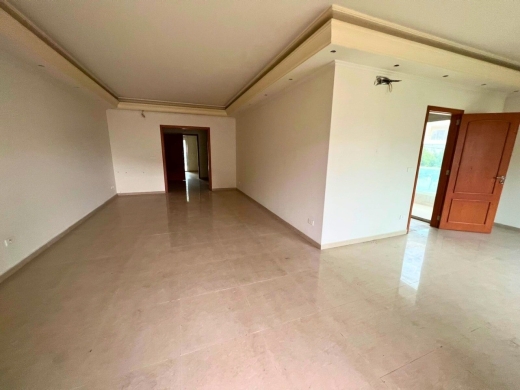 200 sqm Office Apartment for Rent in Kfarhbeib