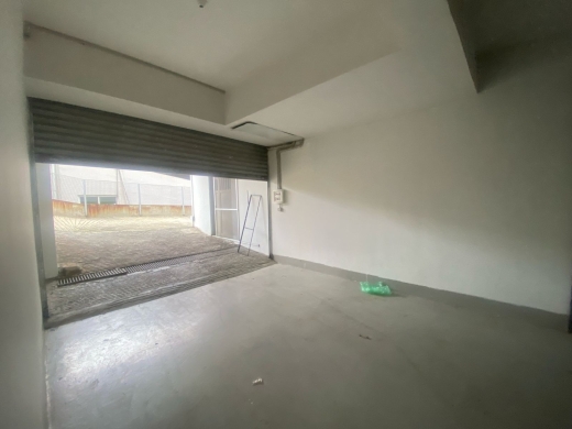 350 SQM Warehouse For Rent In Mazraat Yachouh — 3