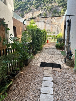 Spacious Apartment with Garden For Sale in a Gated Community in Adma — 3