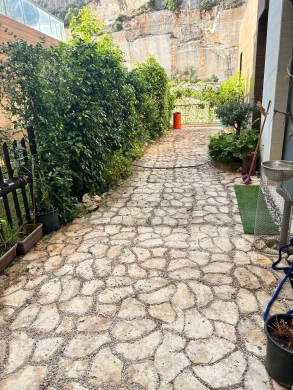 Spacious Apartment with Garden For Sale in a Gated Community in Adma — 4